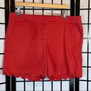 THE LIMITED RED SCALLOPED PATTERN WOMENS SHORTS